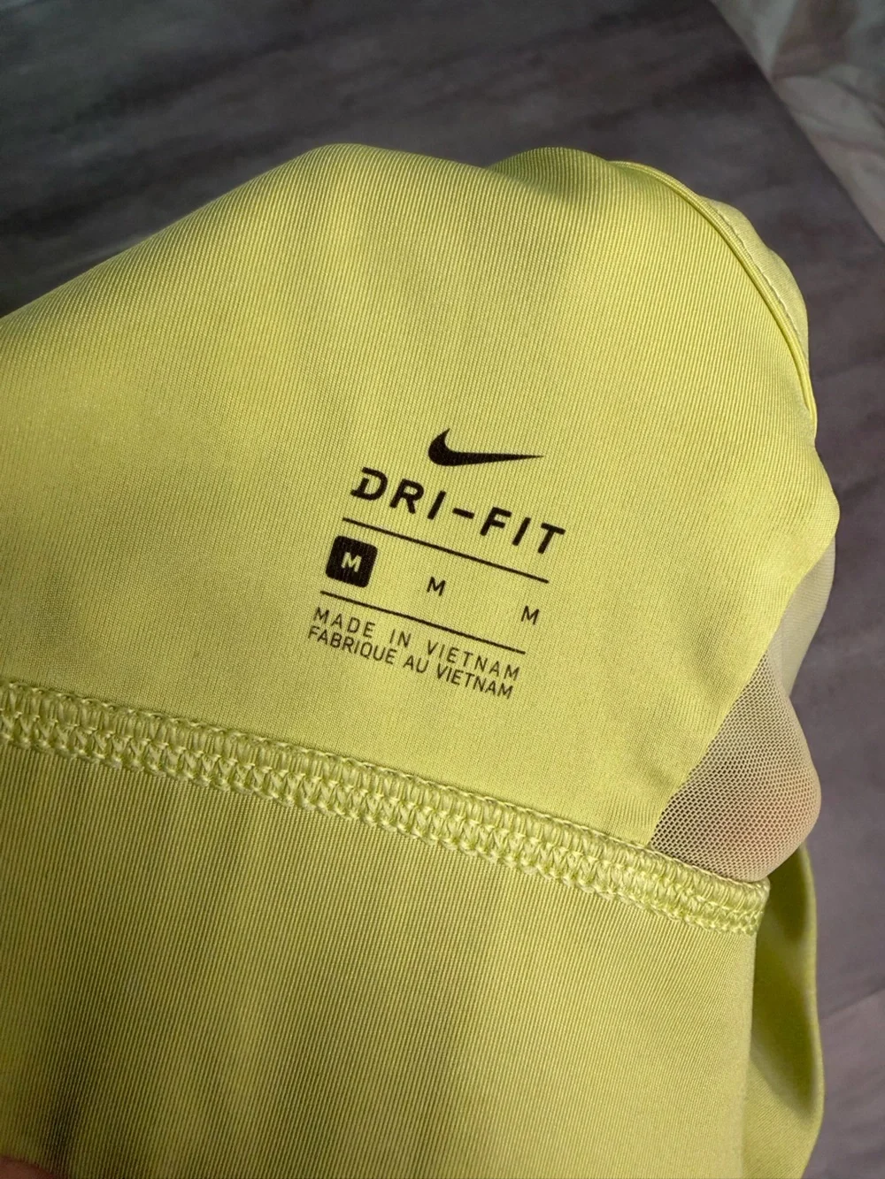 Nike Women's Neon Yellow Athletic Crop Sports Bra
